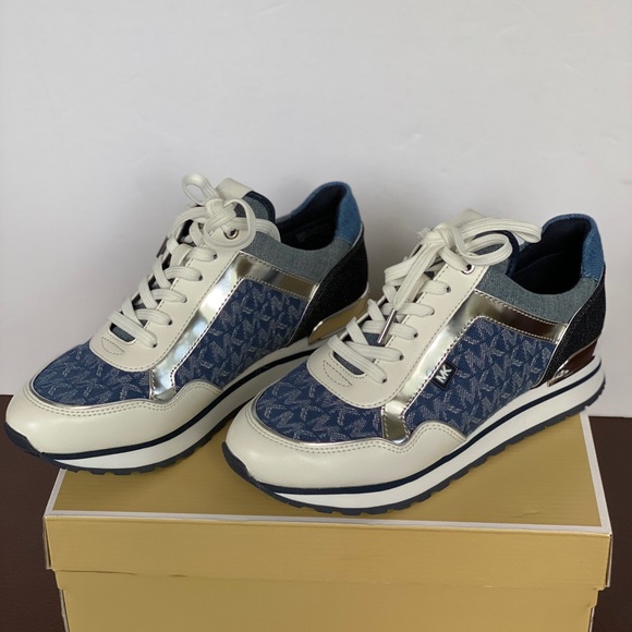 MICHAEL KORS Maddy Trainer Denin Jacquard - Picture 12 of 12